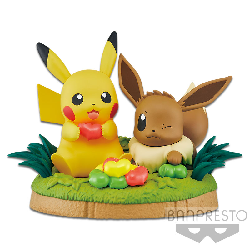 Pokemon - Pikachu & Eevee Mogumogu Time Figure